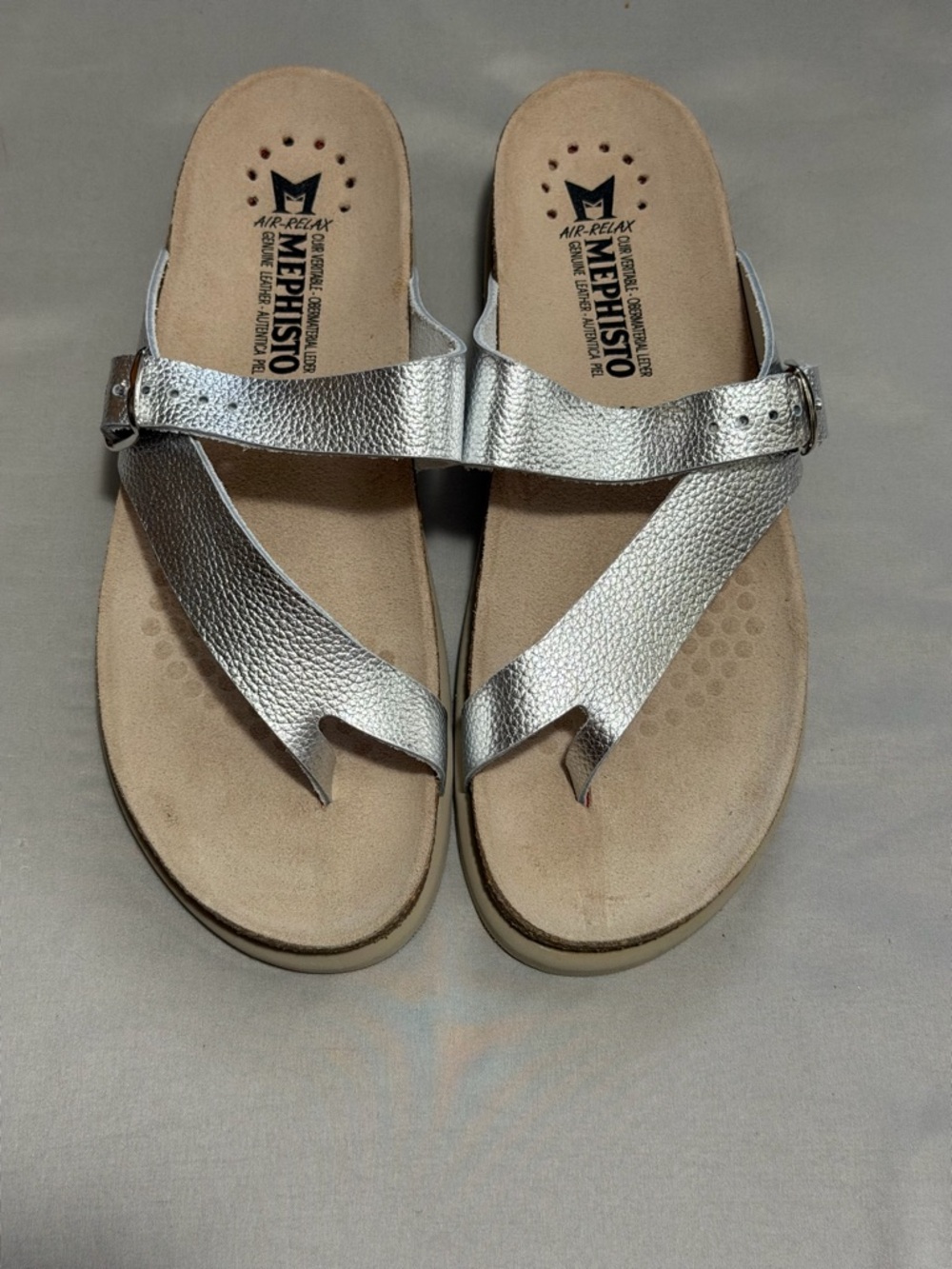 Mephisto Women’s Metallic Silver Leather Toe-Post Sandals with Buckle